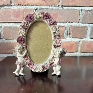 Vintage Dezine Resin Floral Picture Frame Oval with Cherubs